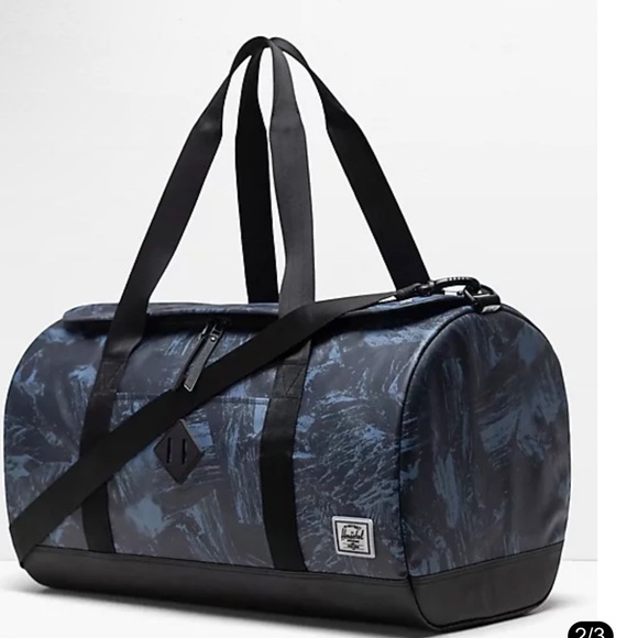 HERSCHEL SUPPLY CO. Heritage Weather Resistant Steel Blue Duffle Bag 37 Liter - Picture 2 of 14
